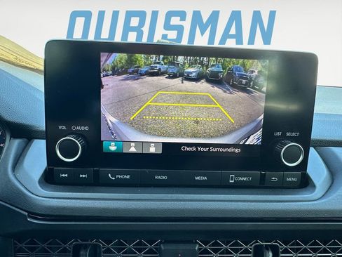 Used 2023 Honda Accord LX image 18