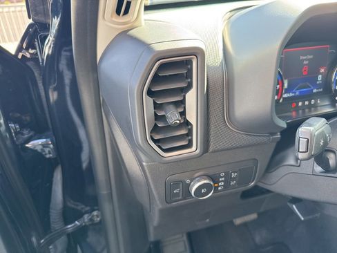 Used 2022 Ford Bronco Sport Outer Banks w/ Tech Package image 15