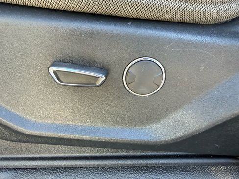 Used 2019 Ford F250 XLT w/ XLT Value Package image 12