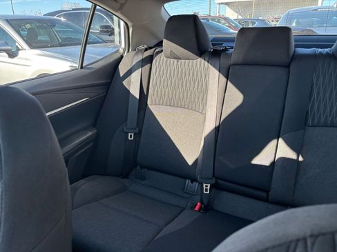 Used 2025 Toyota Camry LE image 33