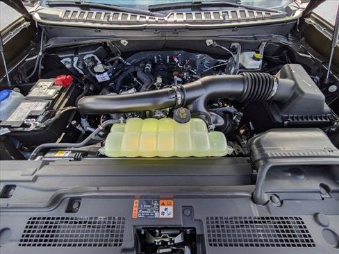 New 2025 Ford Expedition Platinum w/ Driver's Package image 22