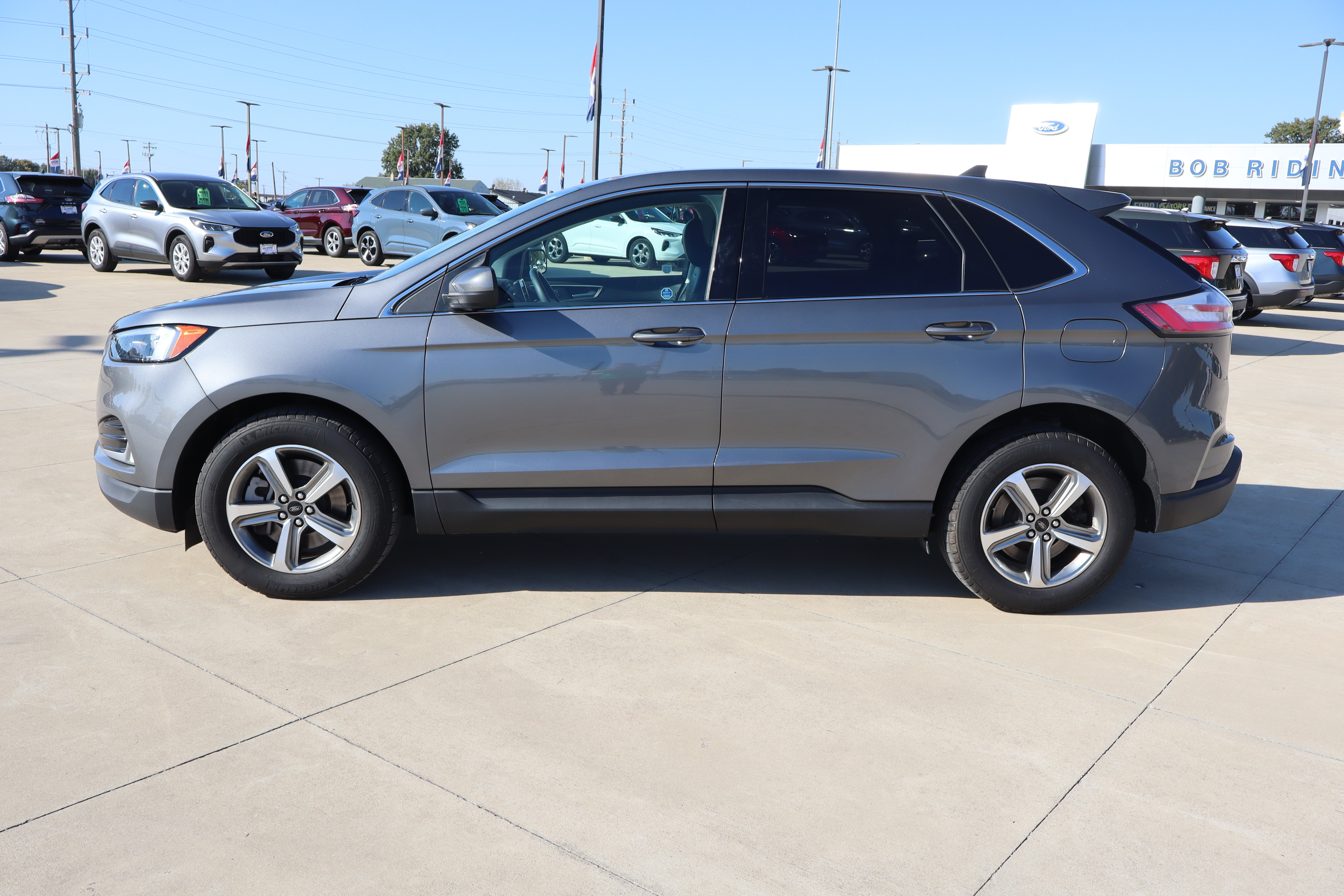 Used 2024 Ford Edge SEL w/ Convenience Package AWD/4WD image 8