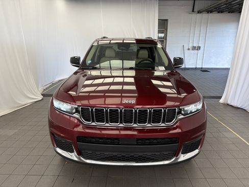 Used 2021 Jeep Grand Cherokee L Limited image 2