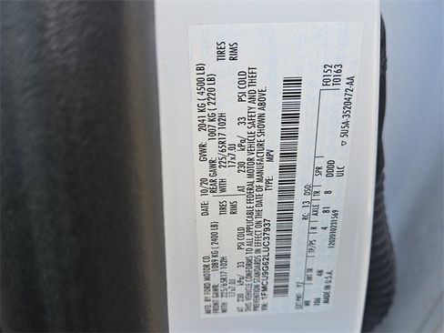 Used 2020 Ford Escape SE image 16