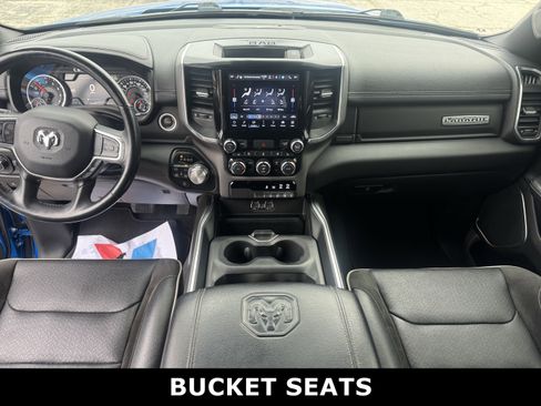 Used 2022 RAM 1500 Laramie w/ Sport Appearance Package image 7