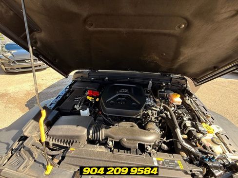 Used 2023 Jeep Wrangler Unlimited Sport AWD/4WD image 42