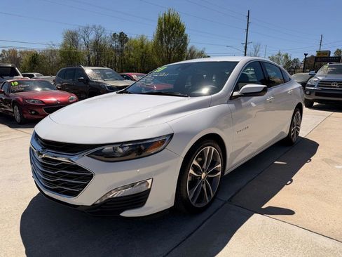 Used 2023 Chevrolet Malibu LT FWD image 16