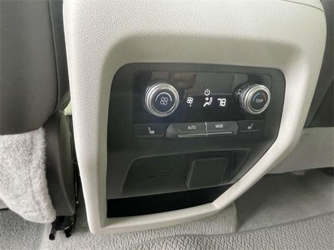 Certified 2024 GMC Acadia Denali image 13