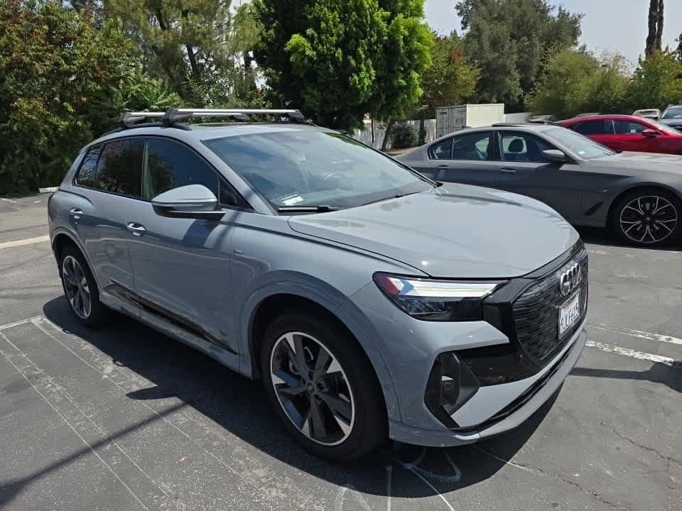 Used 2023 Audi Q4 e-tron Premium Plus AWD/4WD image 4