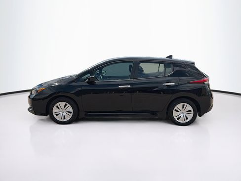 Used 2025 Nissan Leaf S FWD image 4