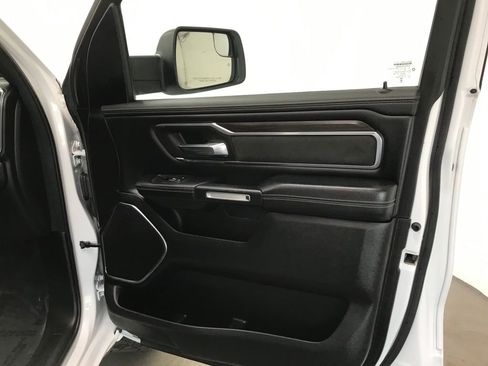 Used 2025 RAM 1500 Laramie image 33