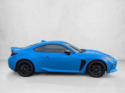 Used 2022 Toyota GR86 Premium image 4