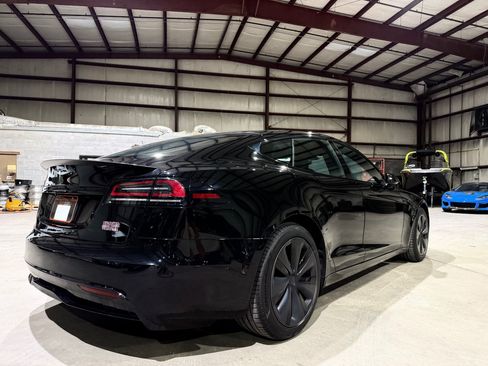 Used 2022 Tesla Model S Plaid AWD/4WD image 6