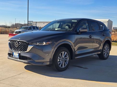 New 2025 MAZDA CX-5 AWD 2.5 S w/ Preferred Package image 3
