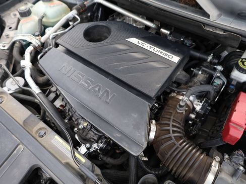 Used 2022 Nissan Rogue SV AWD/4WD image 25