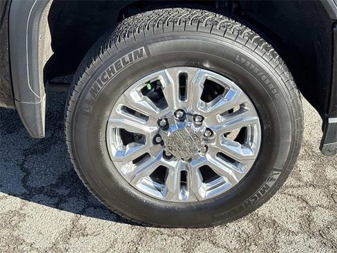 Used 2020 GMC Sierra 2500 Denali w/ Denali Ultimate Package image 9