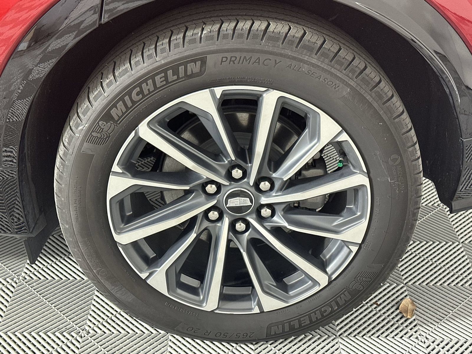 Used 2024 Cadillac Lyriq Sport RWD image 10