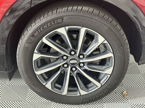 Used 2024 Cadillac Lyriq Sport RWD image 10