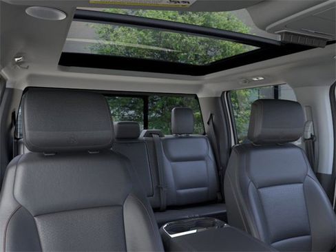 New 2026 Ford F250 Lariat w/ Black Appearance Package image 22