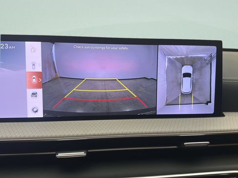 Certified 2025 Genesis GV80 3.5T Prestige AWD/4WD image 31