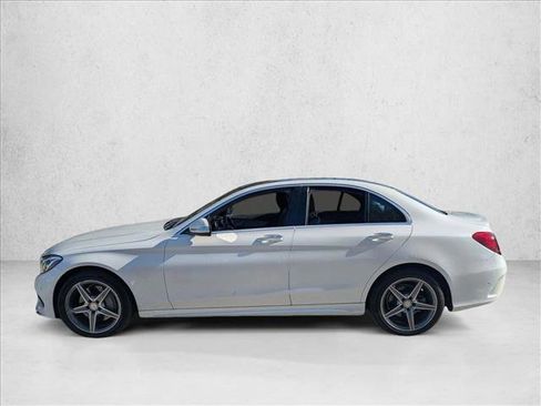 Used 2015 Mercedes-Benz C 300 4MATIC Sedan image 5