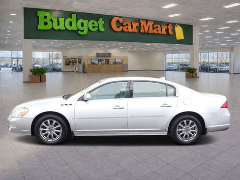 Used 2010 Buick Lucerne CXL FWD image 3