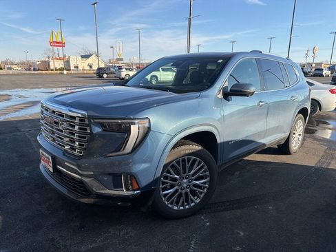 Used 2025 GMC Acadia Denali w/ LPO, Floor Liner Package image 1