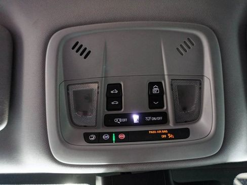 Used 2023 Chevrolet Malibu LT image 18