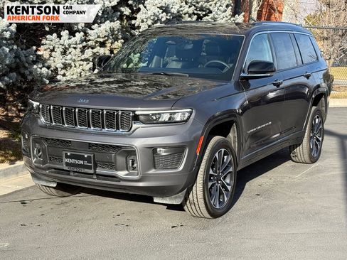 Used 2024 Jeep Grand Cherokee L Overland w/ Trailer Tow Package image 3