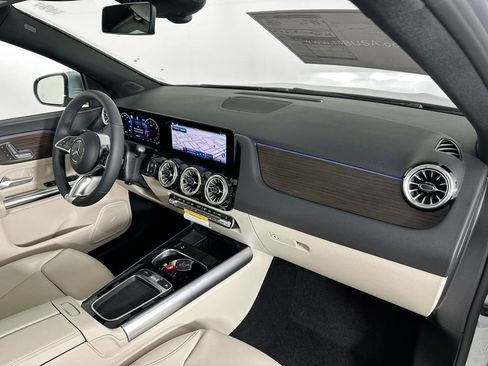 New 2026 Mercedes-Benz GLA 250 GLA 250 image 29