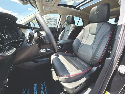 Used 2023 Buick Envision Essence w/ Technology Package I AWD/4WD image 20