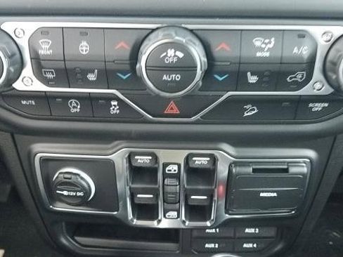 New 2026 Jeep Gladiator Willys image 27