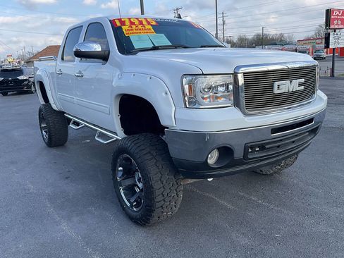 Used 2013 GMC Sierra 1500 SLE w/ Power Tech Package image 7