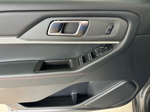 New 2026 Ford Explorer ST-Line AWD/4WD image 16