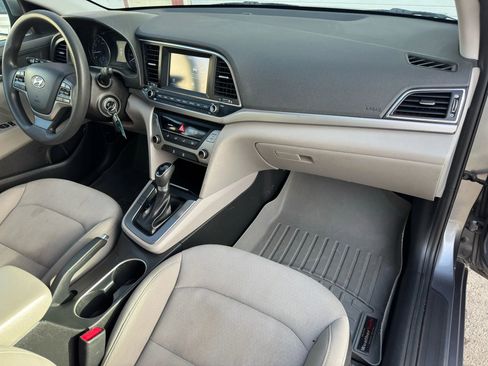 Used 2018 Hyundai Elantra SEL image 13