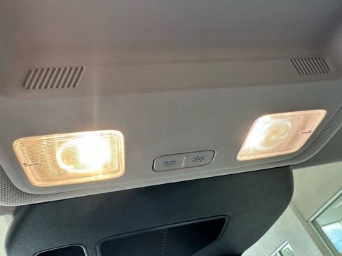 Certified 2022 Ford Escape SEL image 48