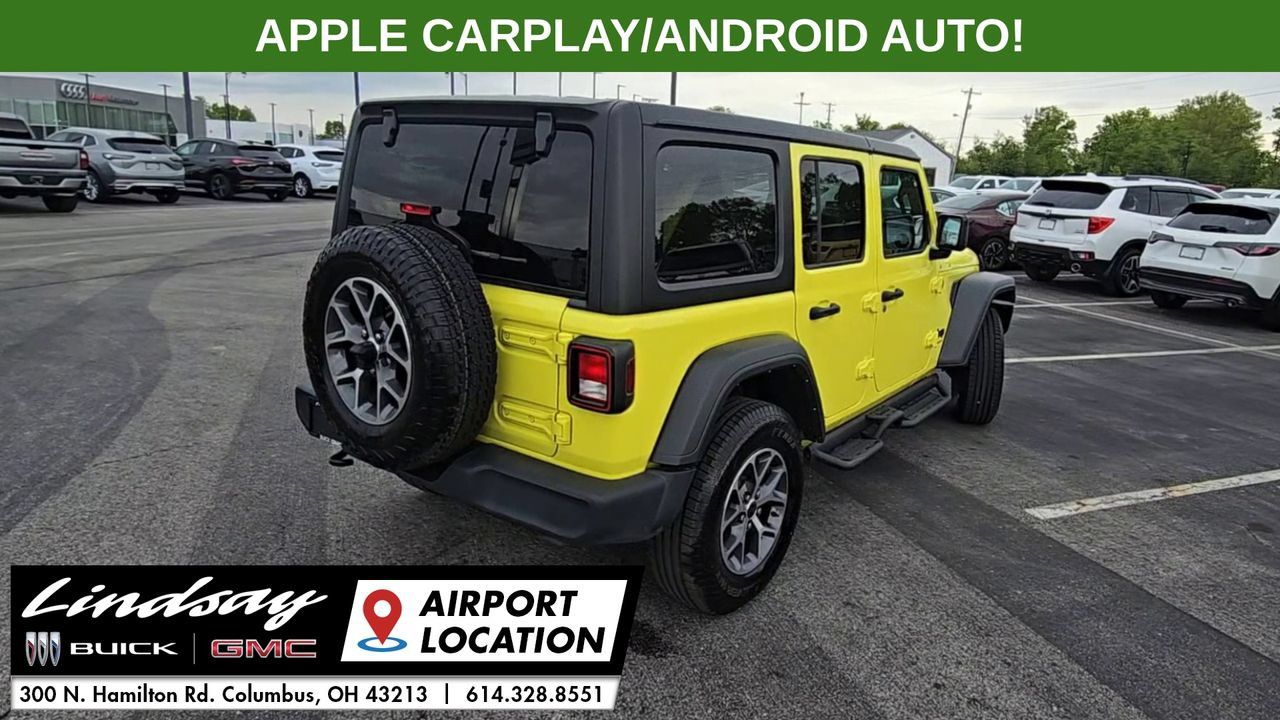 Used 2024 Jeep Wrangler Unlimited Sport AWD/4WD image 8