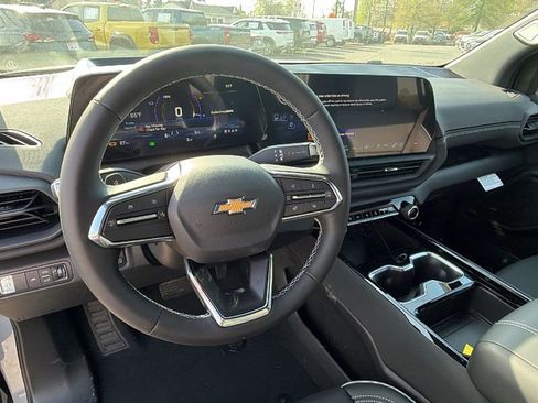 New 2026 Chevrolet Silverado EV LT w/ Plus Package image 17