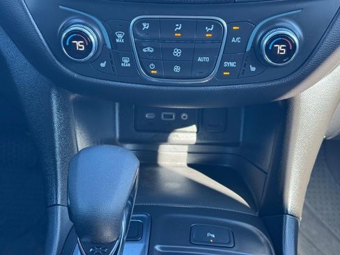 Used 2024 Chevrolet Equinox LT w/ LPO, Floor Liner Package image 12