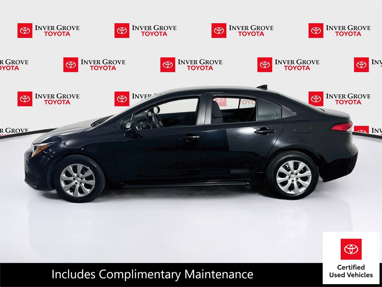 Certified 2025 Toyota Corolla LE FWD image 8