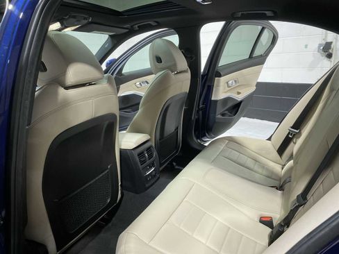 Used 2020 BMW 330i xDrive Sedan w/ Convenience Package image 12