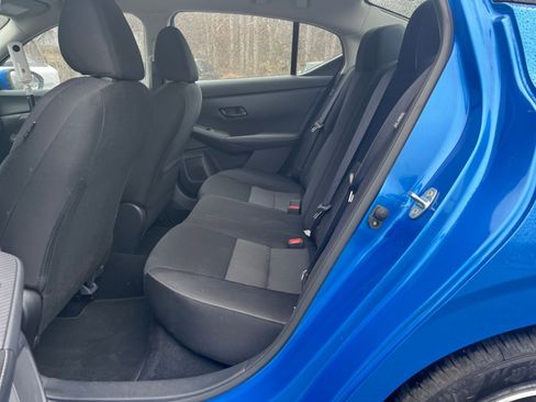 Used 2025 Nissan Sentra SV image 20