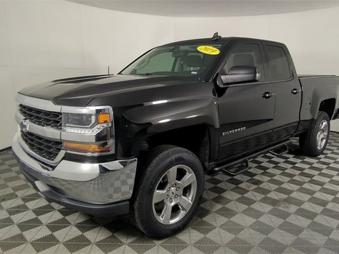 Used 2019 Chevrolet Silverado 1500 LT image 9