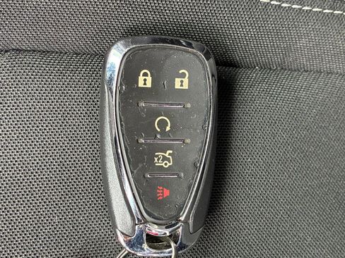 Used 2022 Chevrolet Camaro LT w/ Technology Package RWD image 29