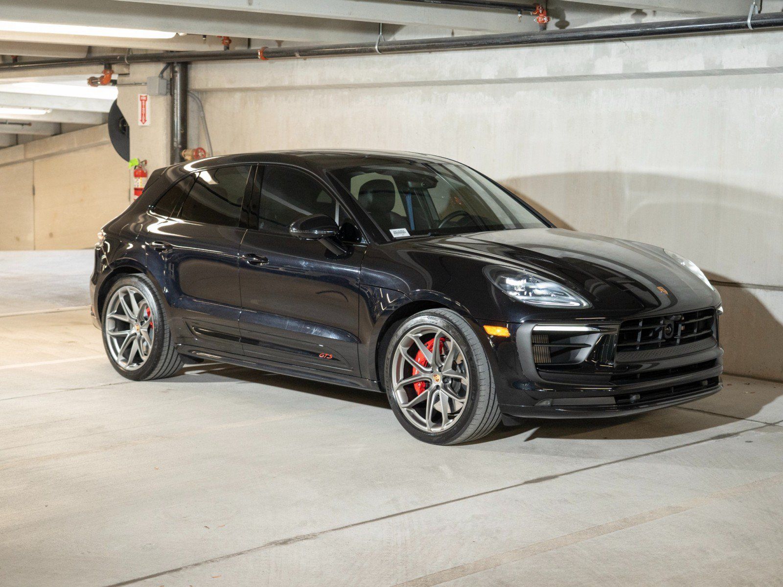 Used 2024 Porsche Macan GTS AWD/4WD image 7