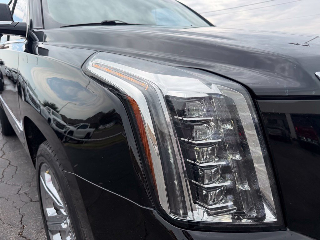 Used 2018 Cadillac Escalade ESV Platinum AWD/4WD image 6
