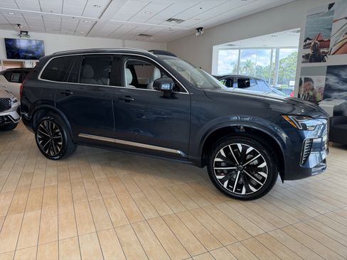 New 2026 Volvo XC90 B6 Ultra AWD/4WD image 1