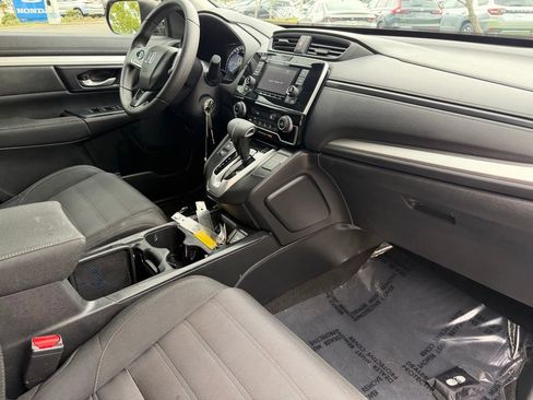 Used 2019 Honda CR-V LX image 10