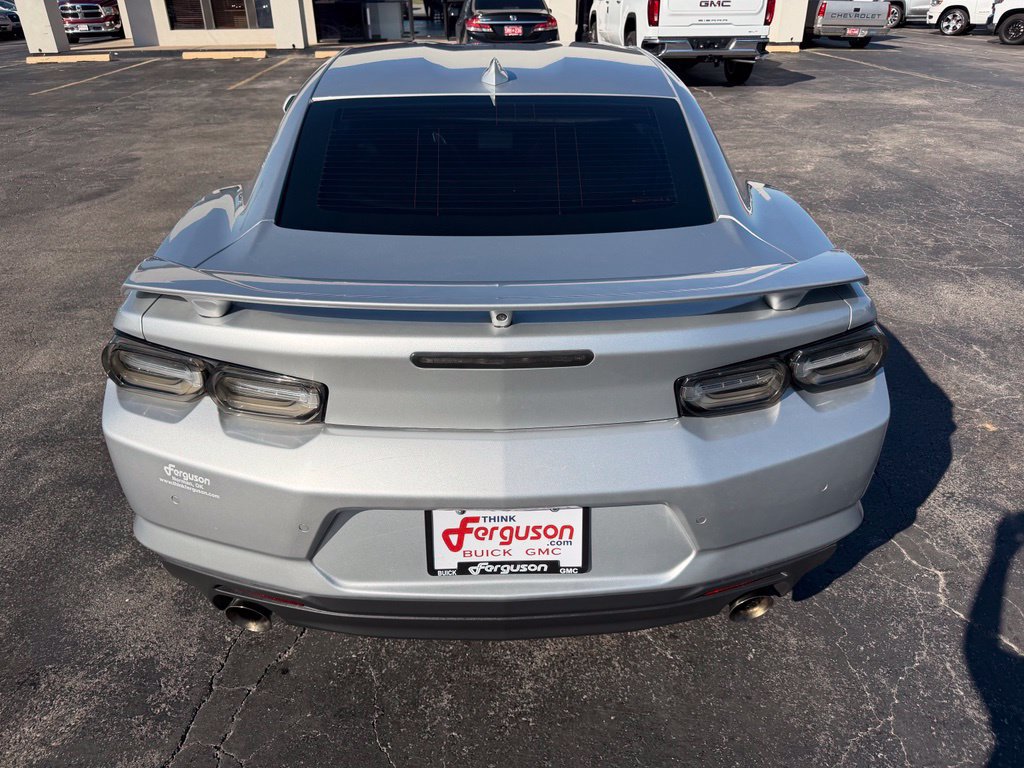 Used 2019 Chevrolet Camaro SS RWD image 13