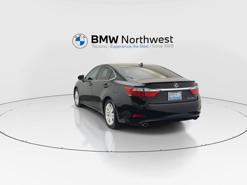Used 2014 Lexus ES 350 w/ Premium Package FWD image 13